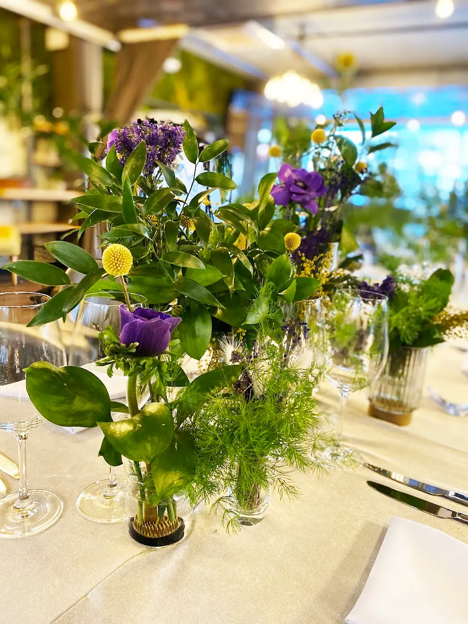 Fresh flower arrangement for an event